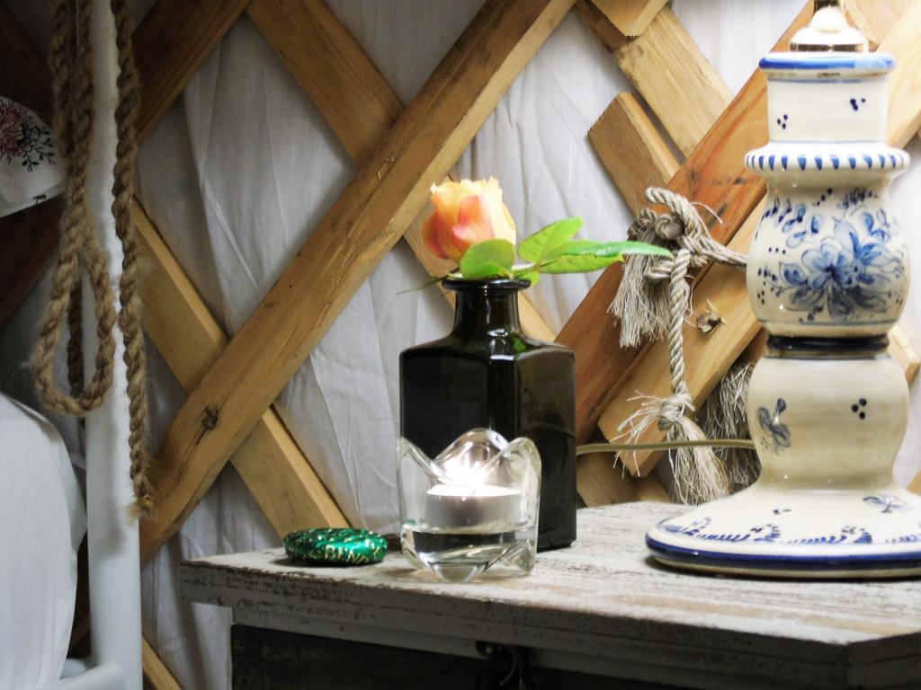 Glamping Abruzzo - The Yurt Otel Catignano Dış mekan fotoğraf