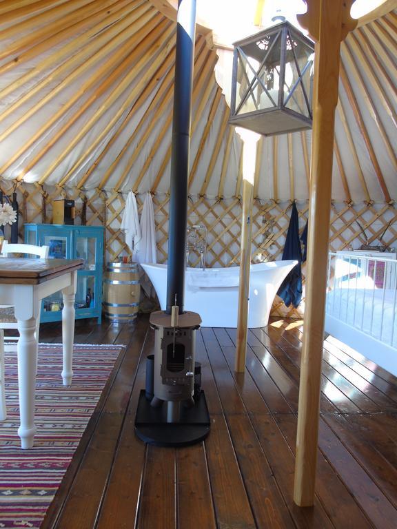 Glamping Abruzzo - The Yurt Otel Catignano Dış mekan fotoğraf
